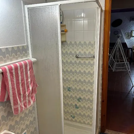 Domo Austinu - Casa de Férias Abbasanta